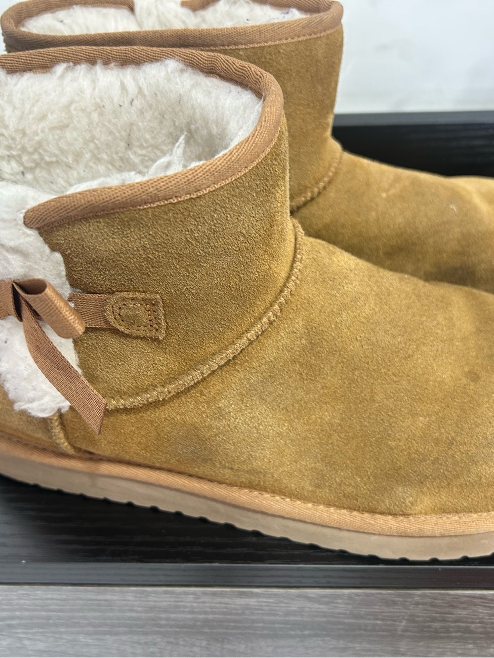 Koolaburra Kids Suede Ankle Boots in Chestnut Tan with Shearling